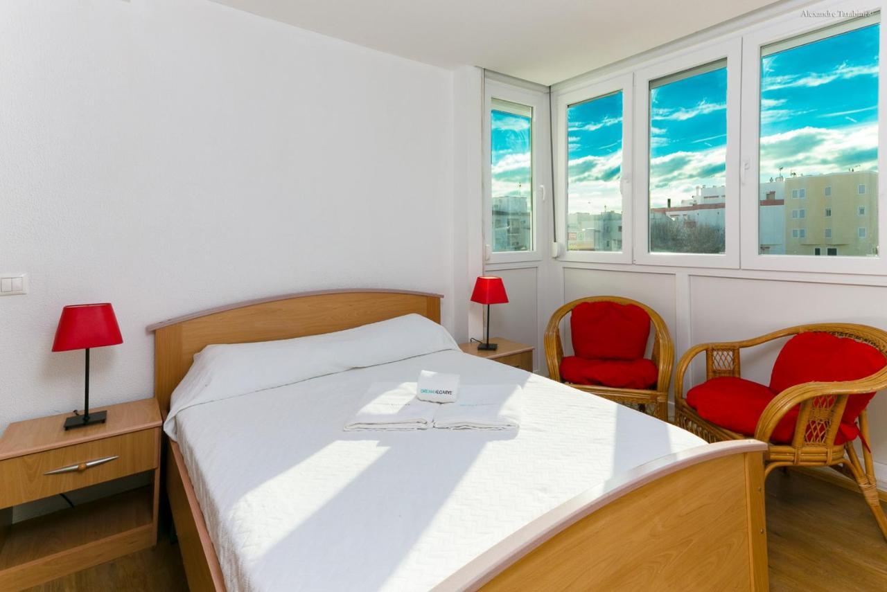 A12 - Praia Da Luz Center Apartment Exterior photo